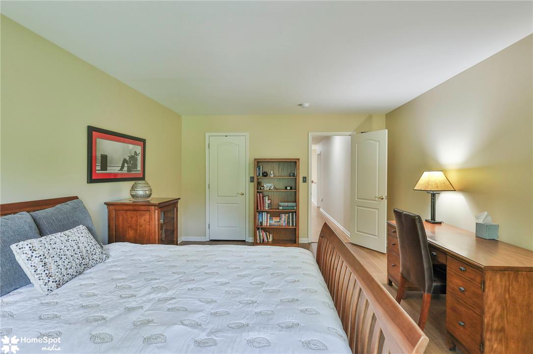 5270 Bowood Street Property Photo 30