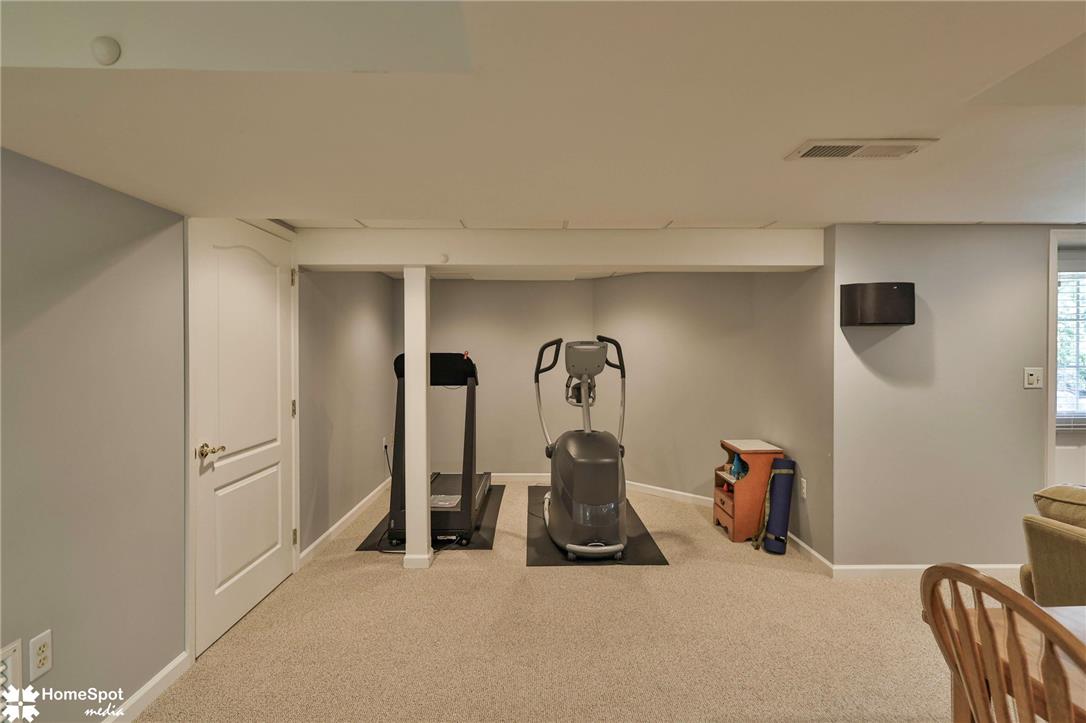 5270 Bowood Street Property Photo 33
