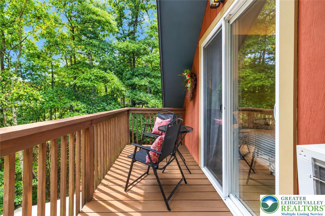 175 Deer Trail Drive Property Photo 25