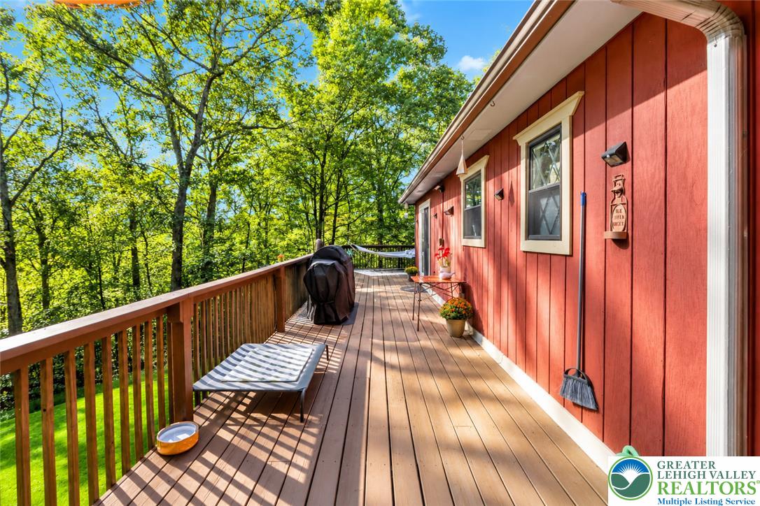 175 Deer Trail Drive Property Photo 45