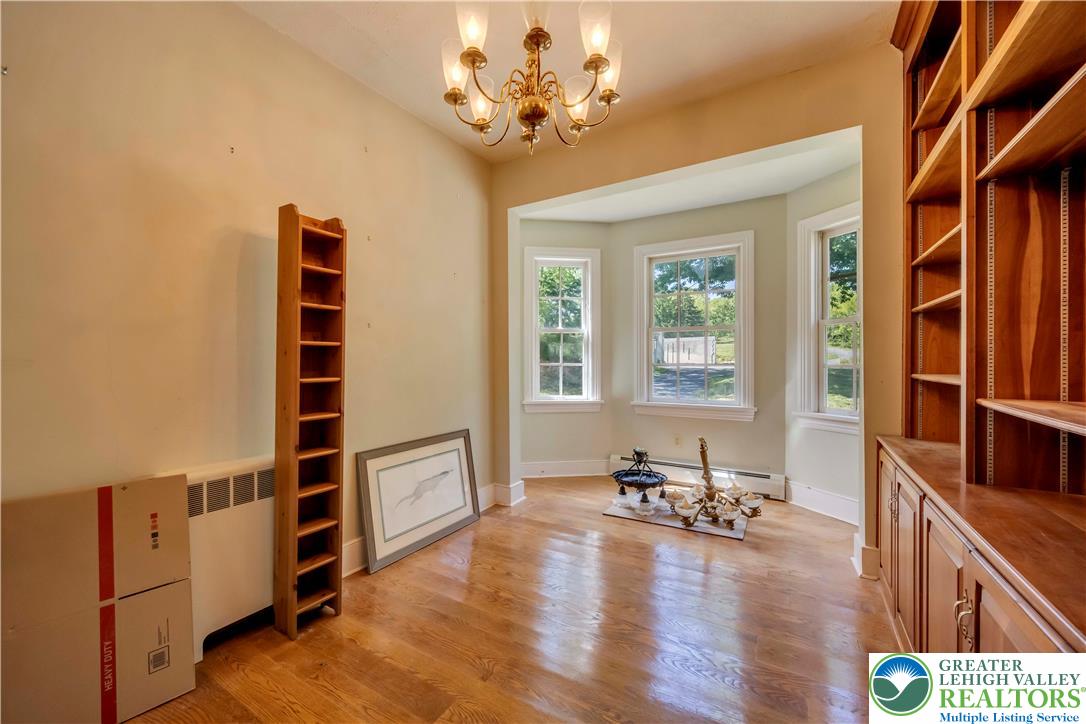 384 Henry Road Property Photo 25