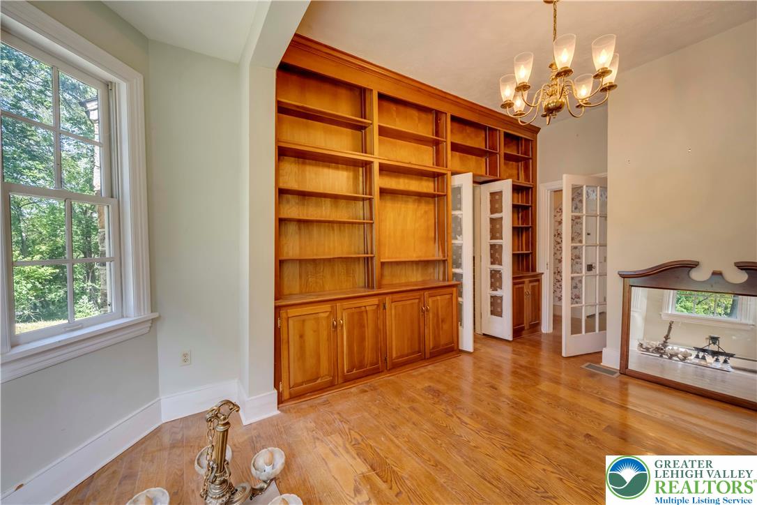 384 Henry Road Property Photo 26