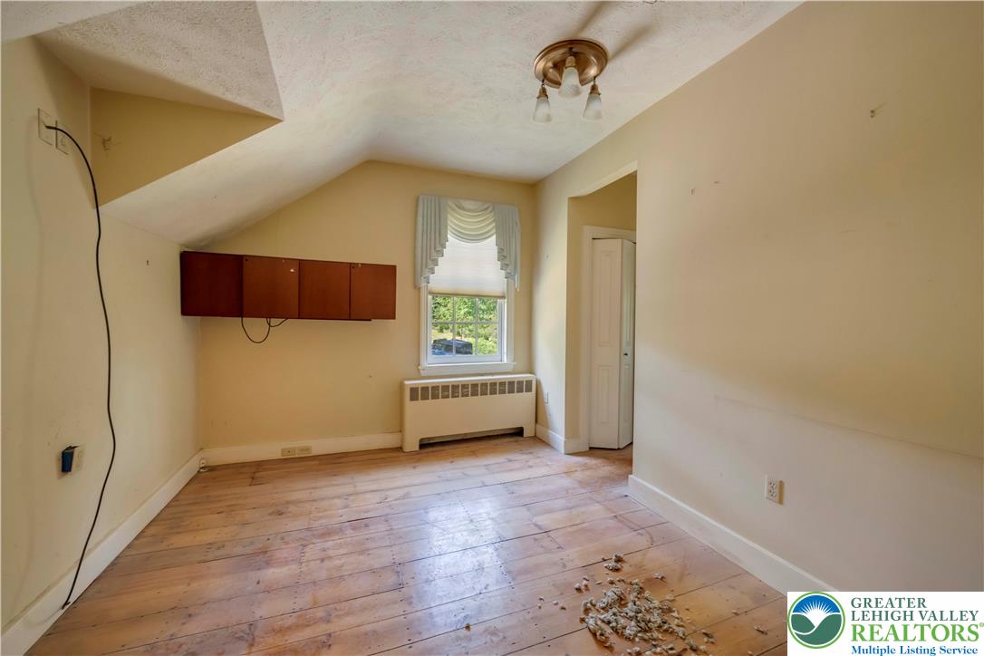 384 Henry Road Property Photo 37