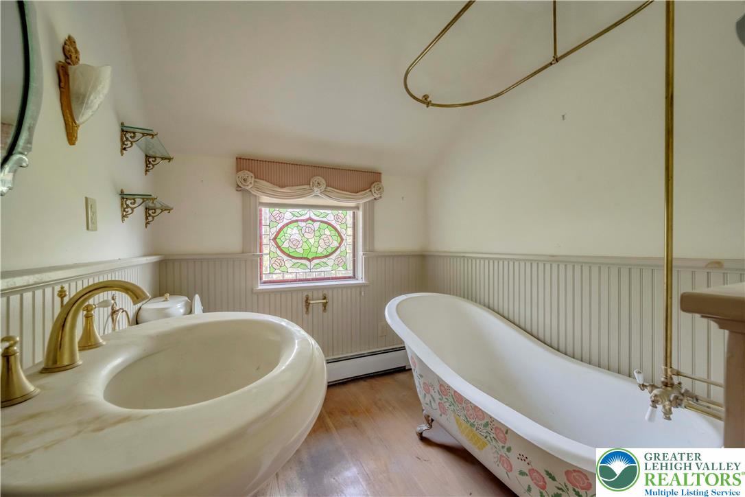 384 Henry Road Property Photo 42