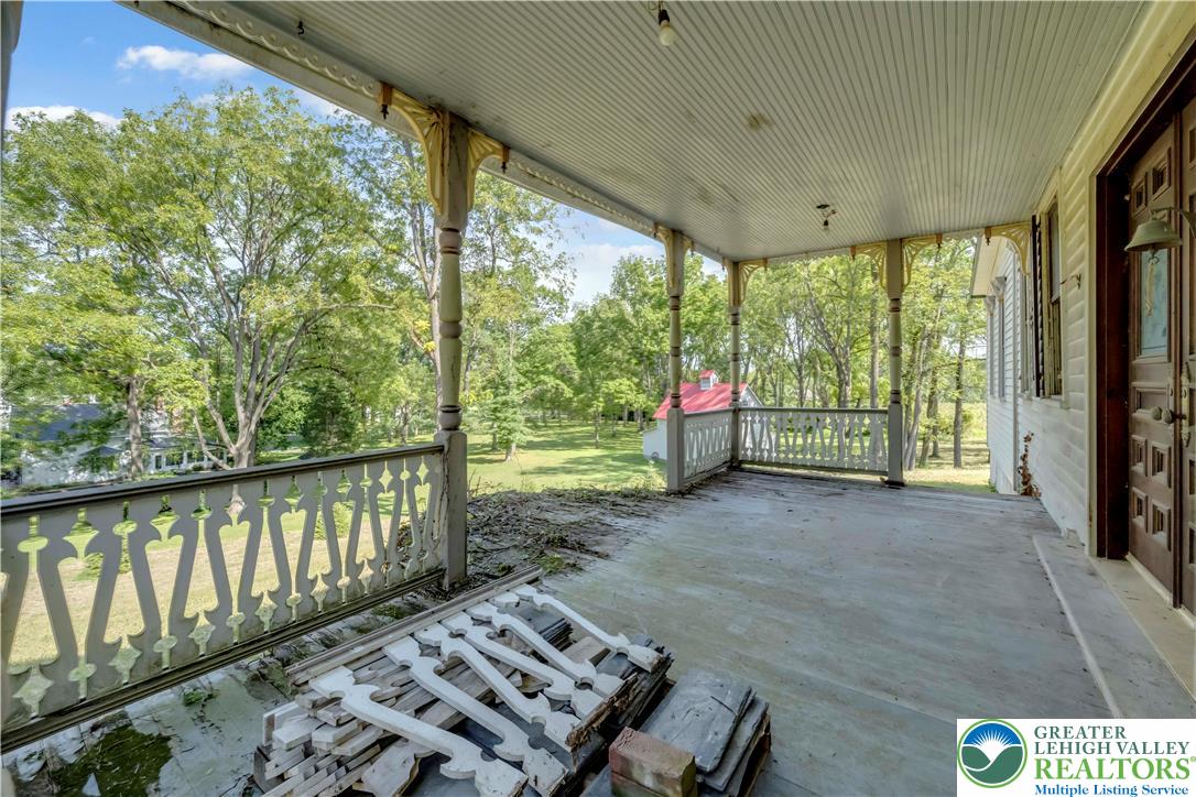 384 Henry Road Property Photo 50