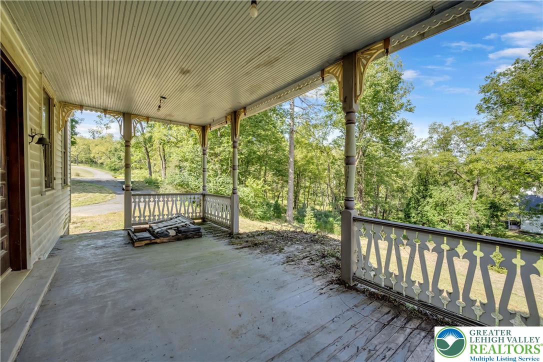 384 Henry Road Property Photo 51