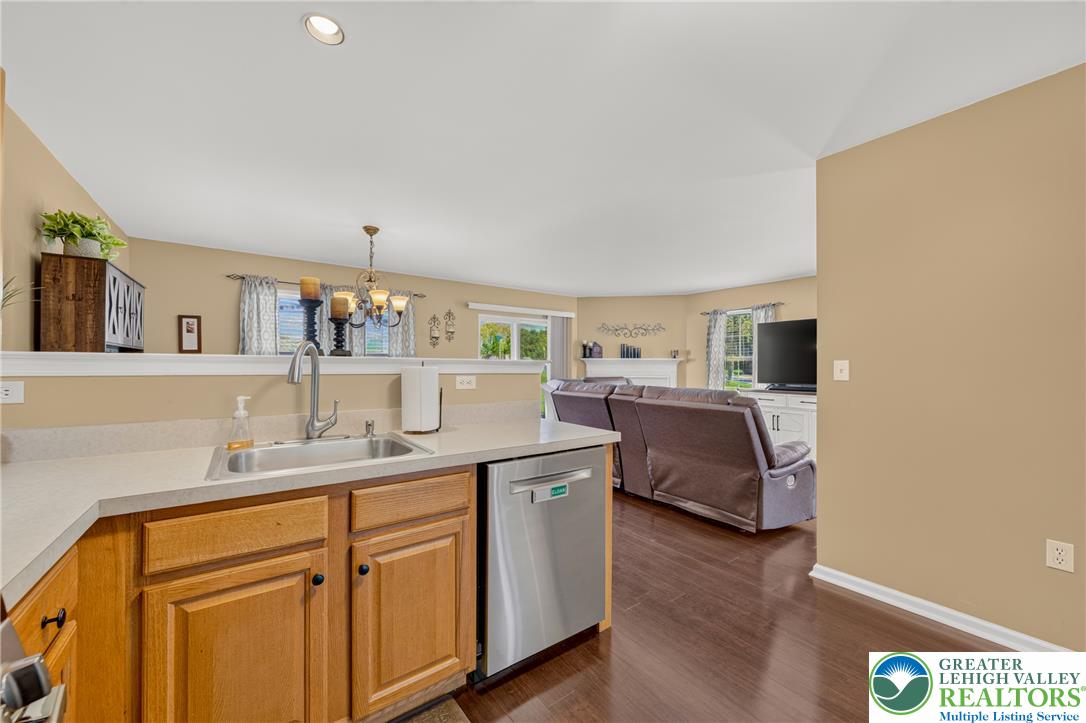 6801 Hunt Drive Property Photo 19
