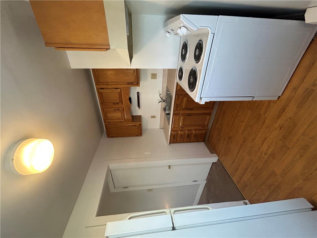431 Maple Street Property Photo 6