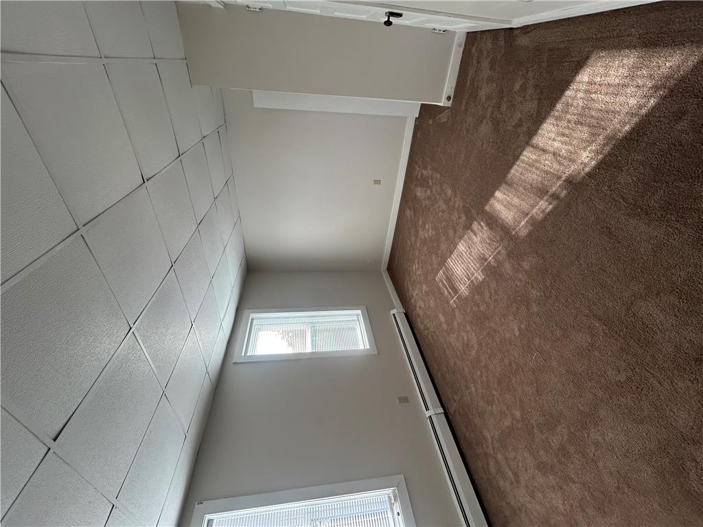431 Maple Street Property Photo 10