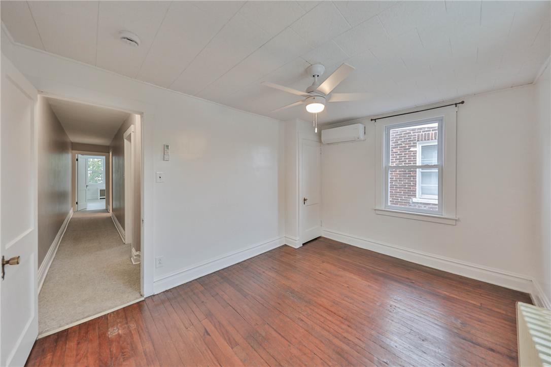 2107 West Washington Street Property Photo 6