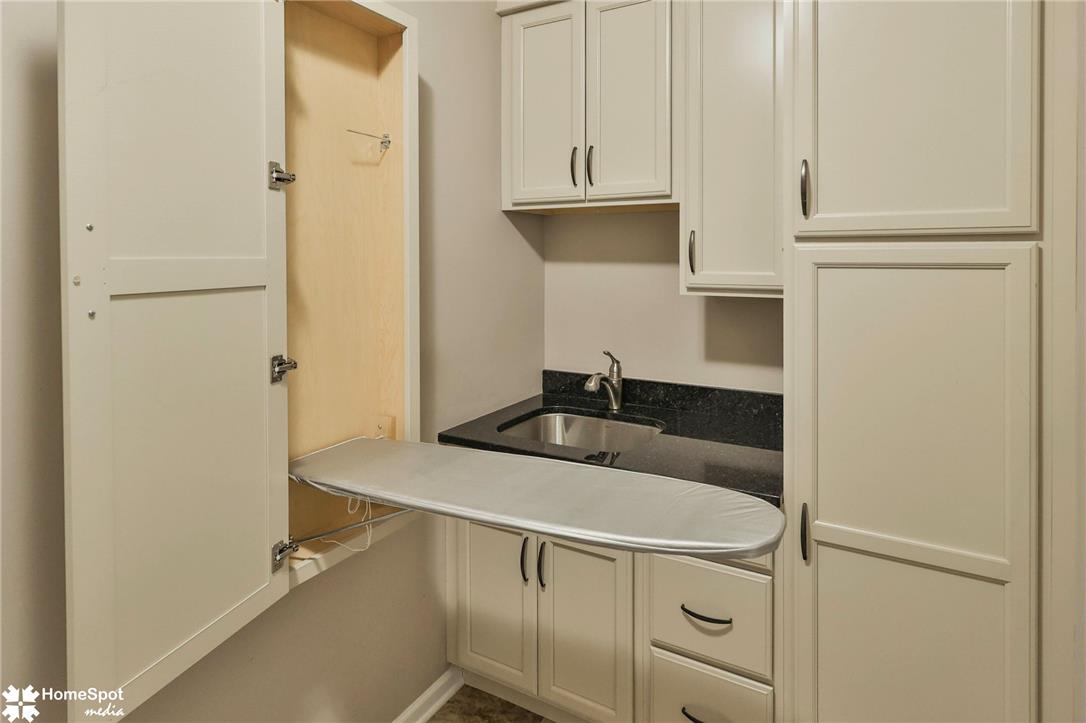 480 Inverness Circle Property Photo 24