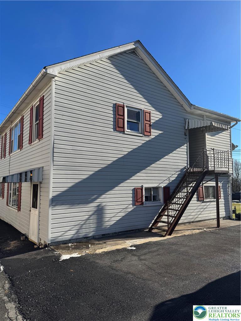 516 Heckman Avenue Property Photo 2