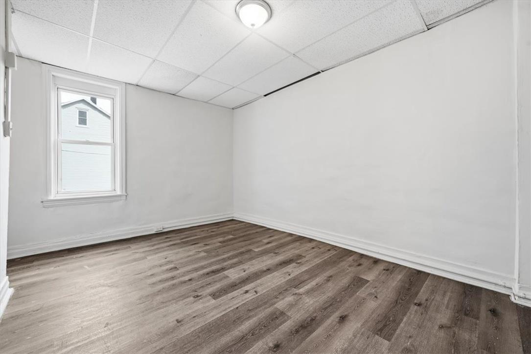 395 West Allen Street Property Photo 24