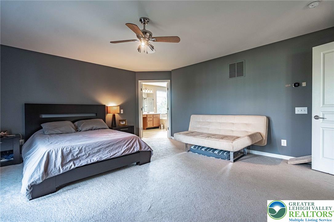 6667 Sunningham Lane Property Photo 25