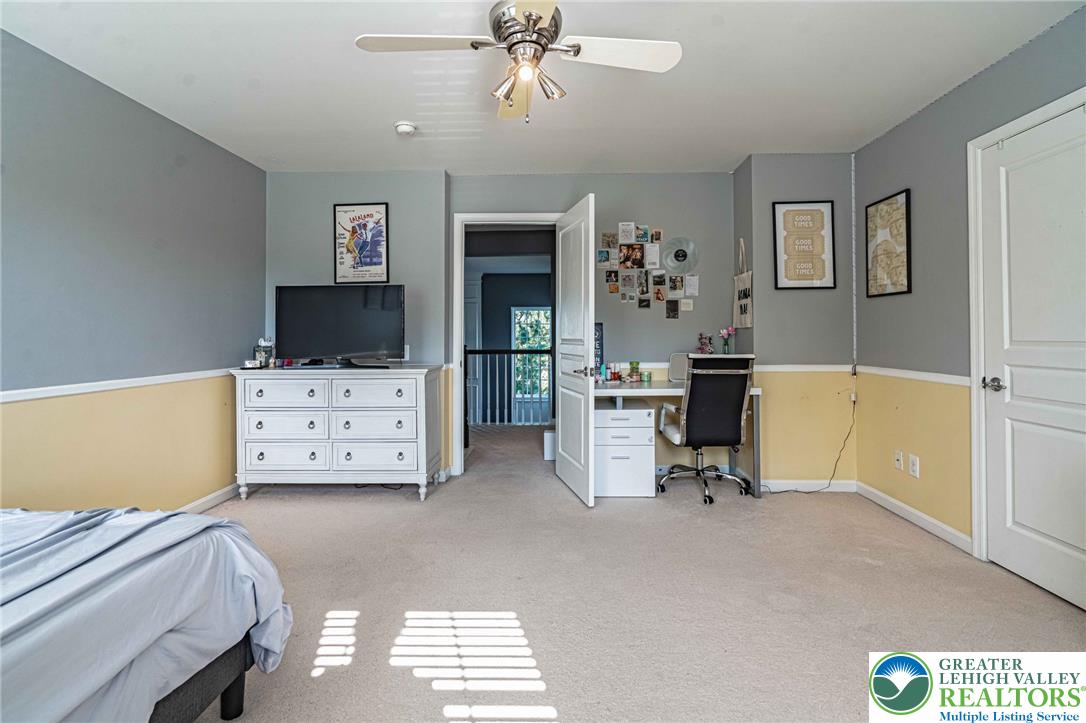 6667 Sunningham Lane Property Photo 28
