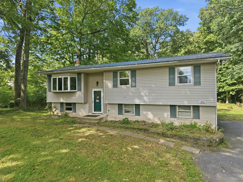 9870 North Delaware Drive Property Photo 2