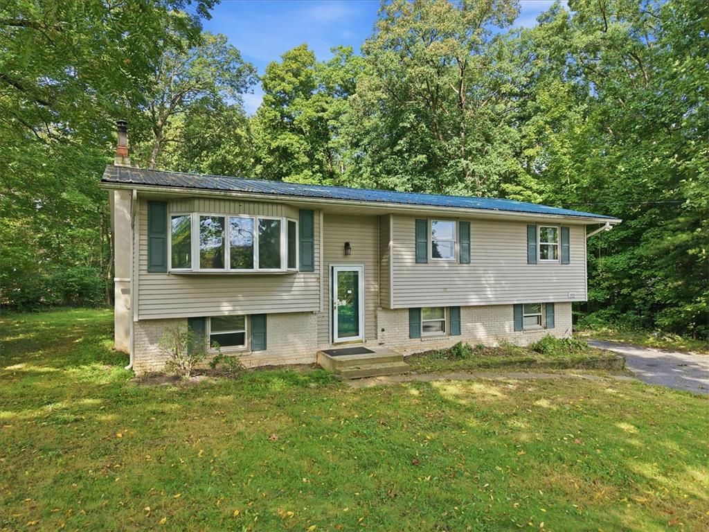 9870 North Delaware Drive Property Photo 3