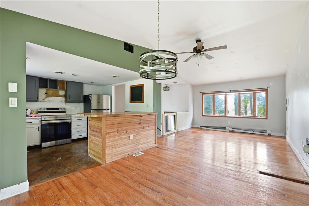 9870 North Delaware Drive Property Photo 13