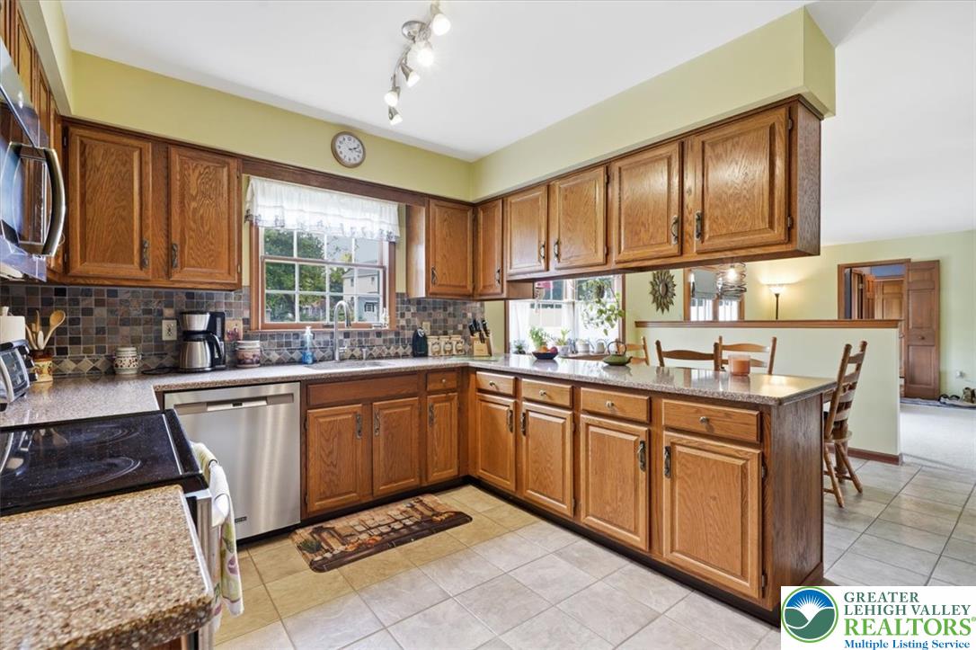 5022 Meadow Lane Property Photo 21