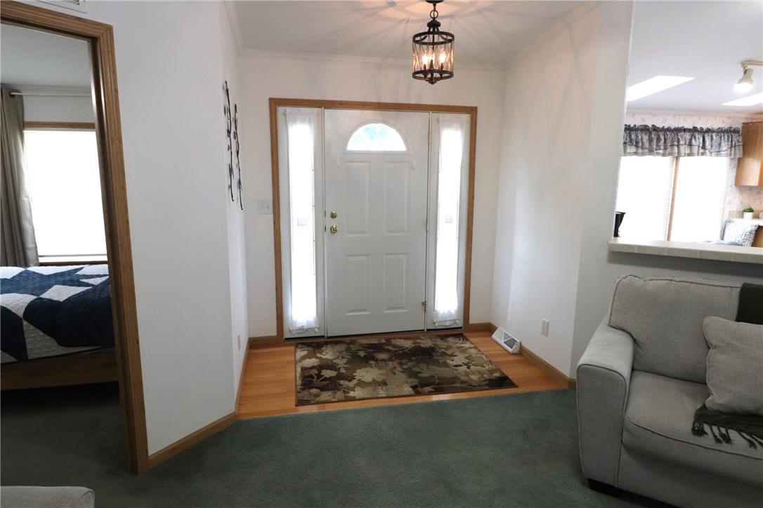 117 Ashley Lane Property Photo 4