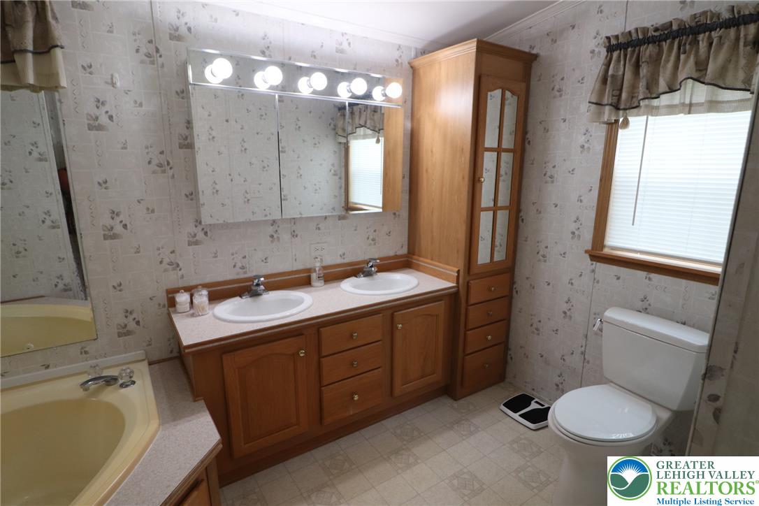 117 Ashley Lane Property Photo 24