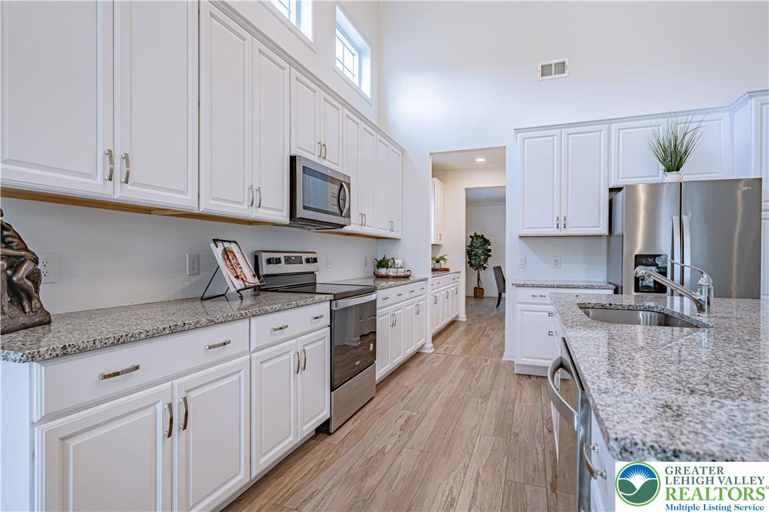 3855 Victors Way Property Photo 15