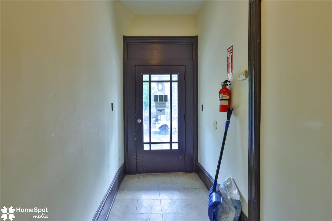 127 South 13th Street Property Photo 3
