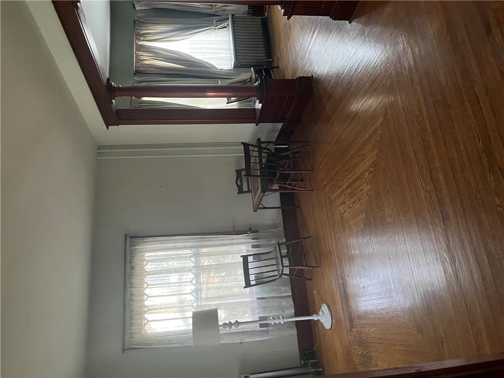 2300 Sycamore Street Property Photo 8