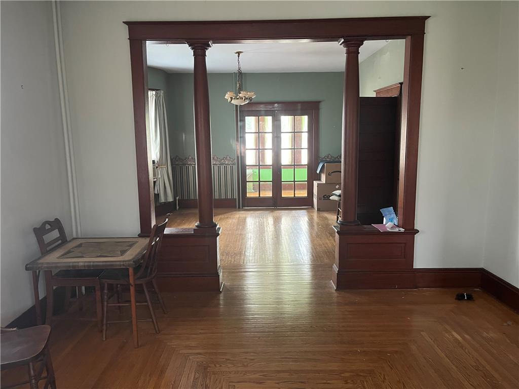 2300 Sycamore Street Property Photo 11