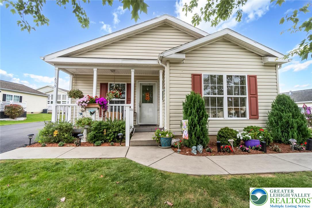 679 Winterthur Way Property Photo 1
