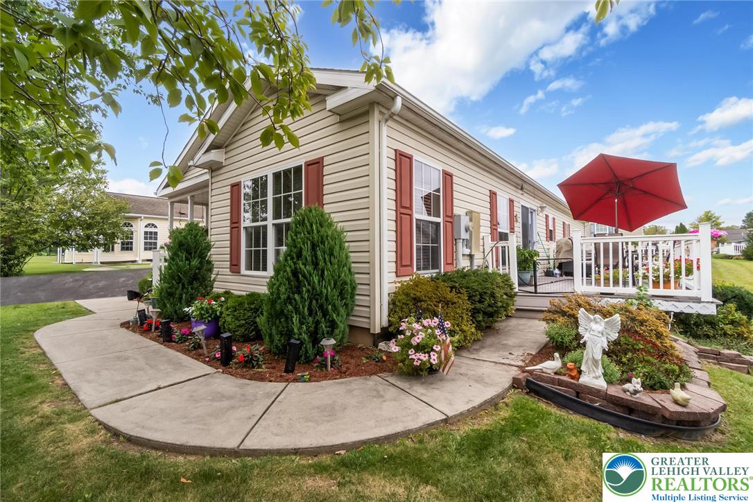 679 Winterthur Way Property Photo 3