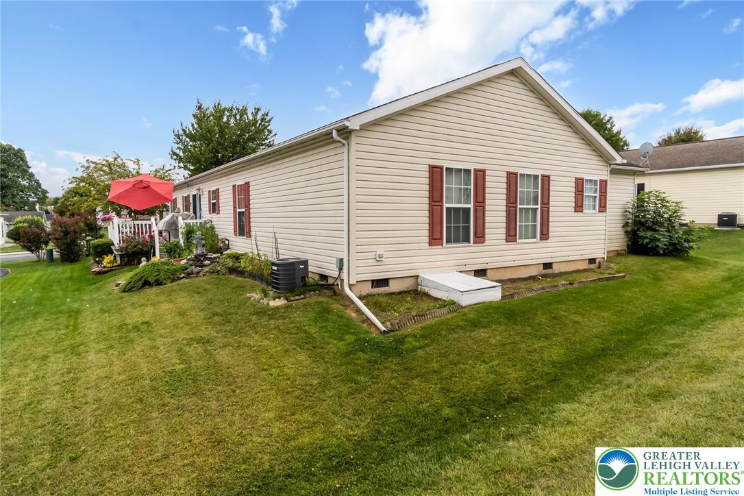 679 Winterthur Way Property Photo 7