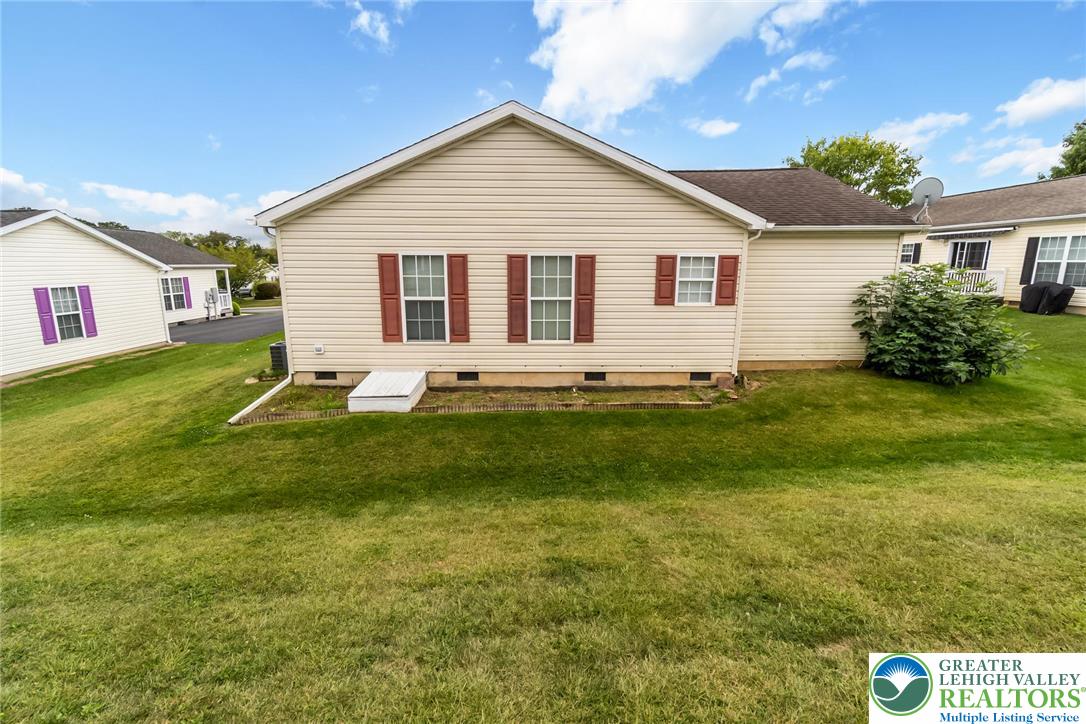 679 Winterthur Way Property Photo 8