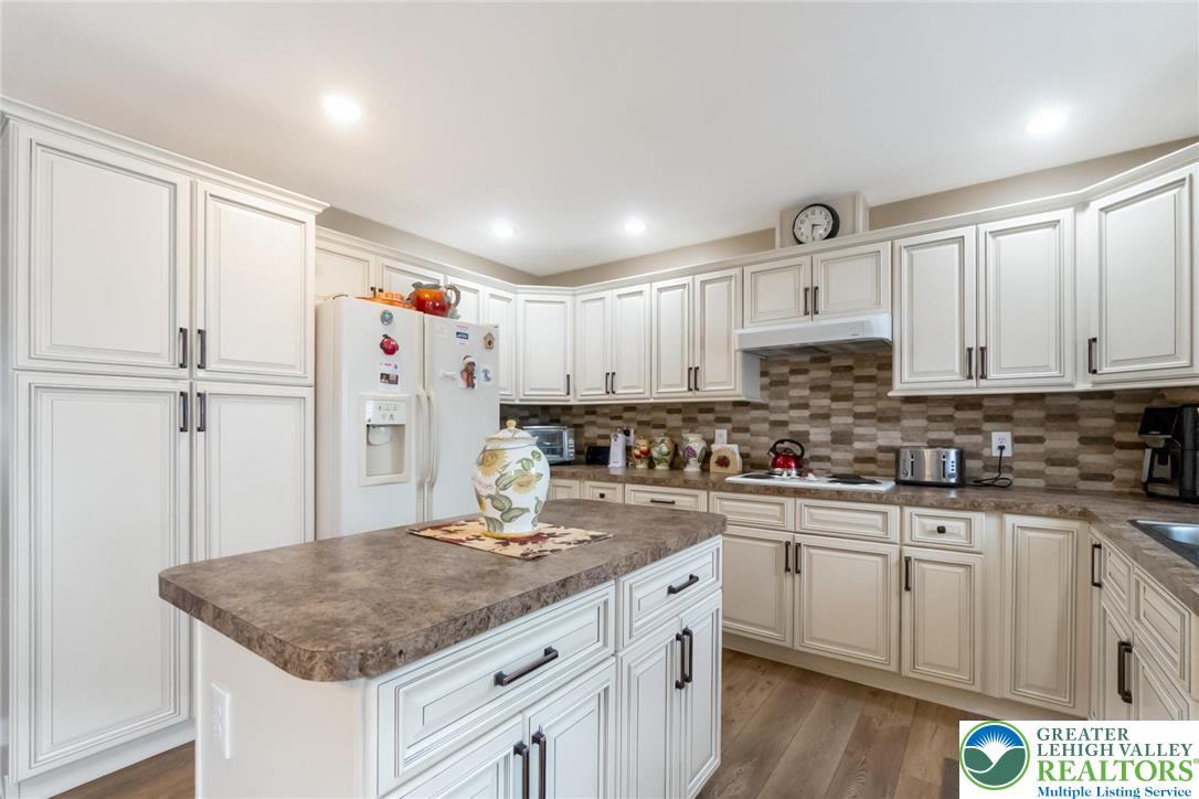 679 Winterthur Way Property Photo 10