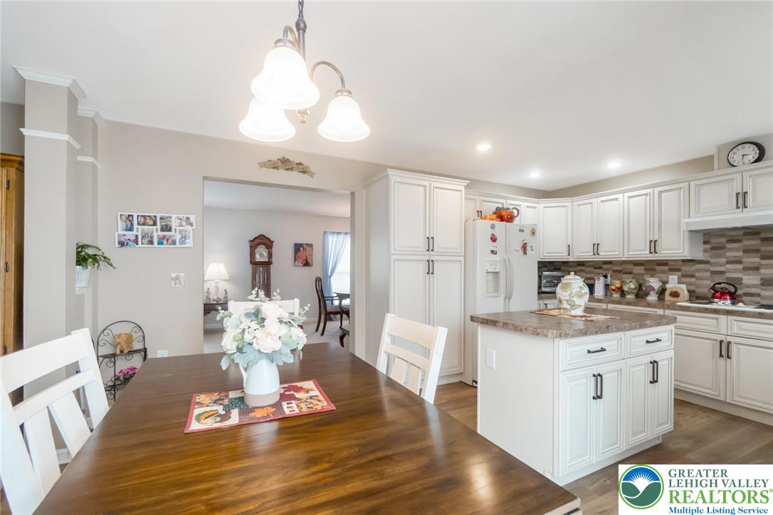 679 Winterthur Way Property Photo 11