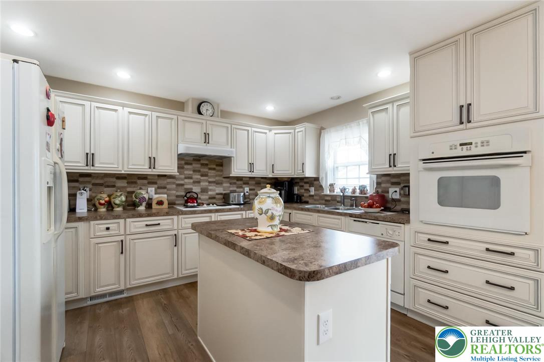 679 Winterthur Way Property Photo 13