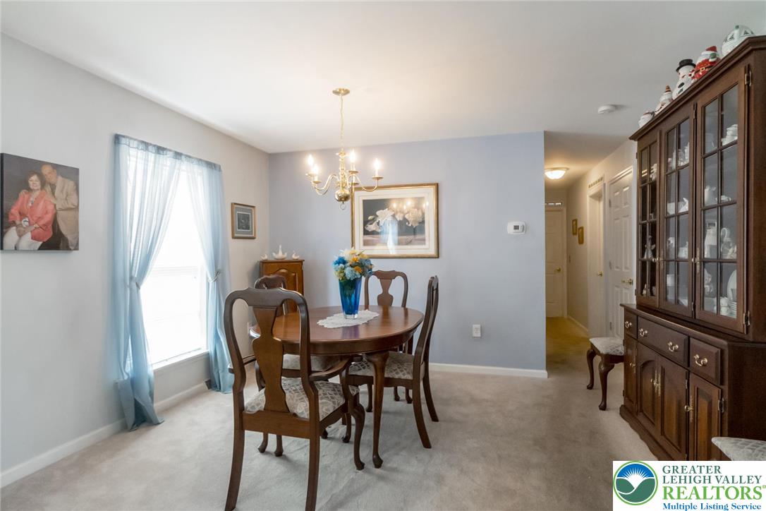 679 Winterthur Way Property Photo 16