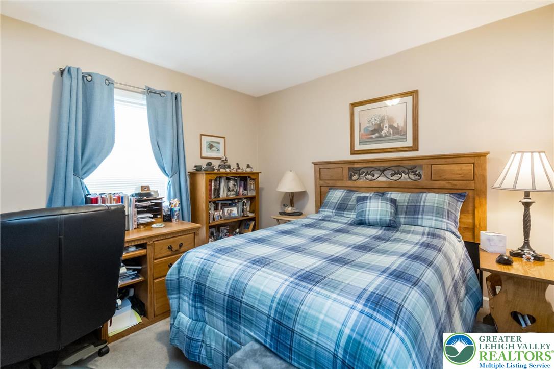 679 Winterthur Way Property Photo 33
