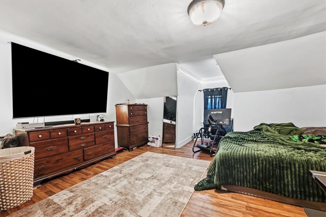 719 Bushkill Street Property Photo 25