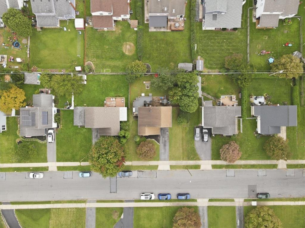 1836 Cloverdale Road Property Photo 38