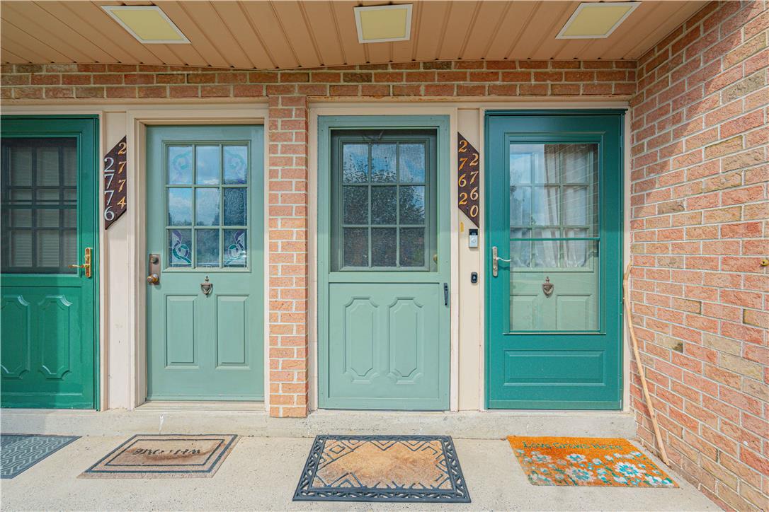 2762 Rolling Green Place Property Photo 4