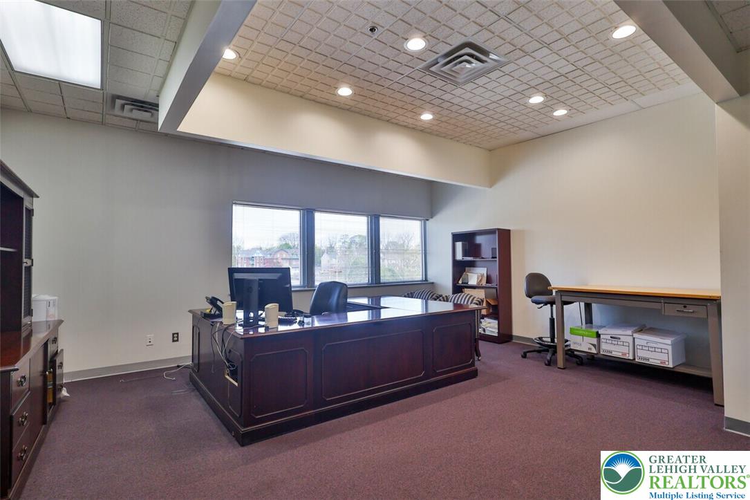 559 Main Street 243 Property Photo 1