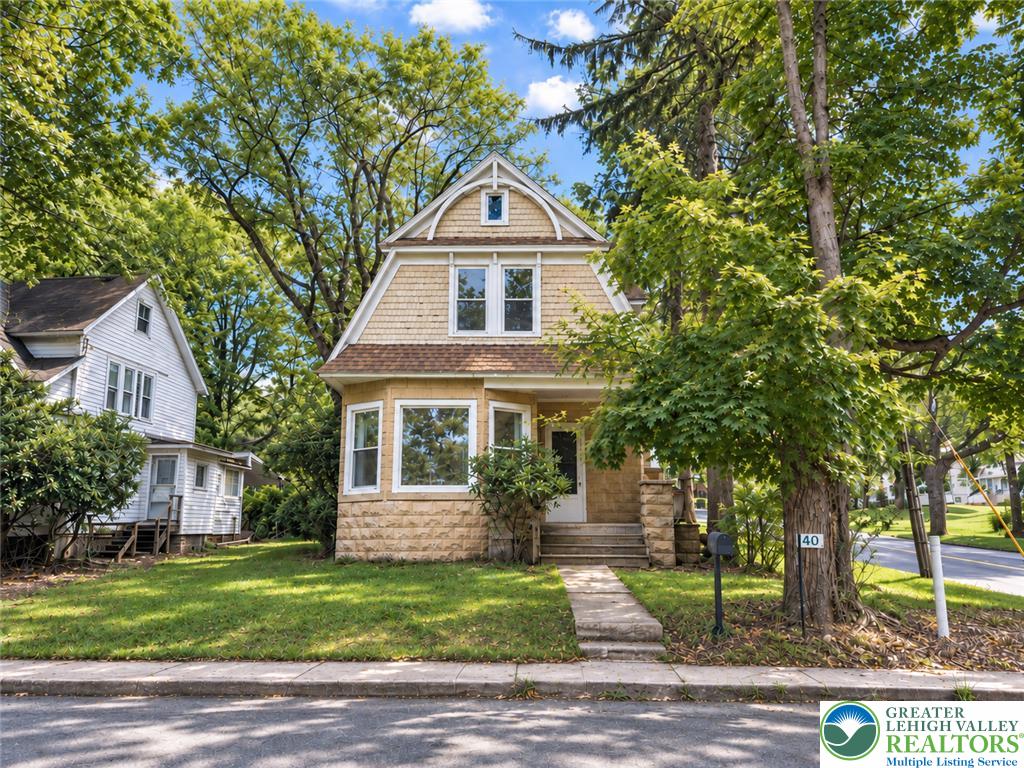 40 Fairview Avenue Property Photo 1