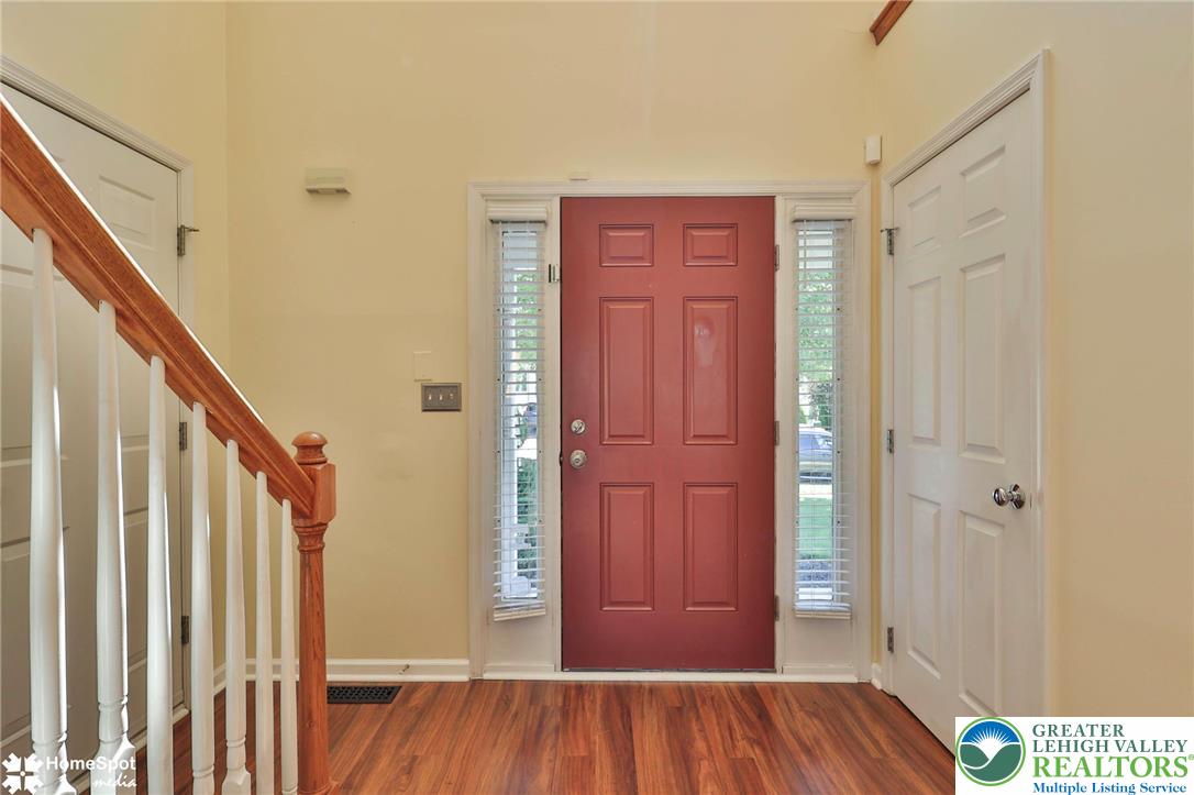 1944 Grigio Place Property Photo 6
