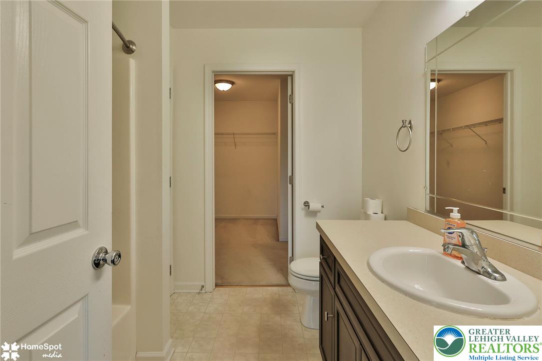 1944 Grigio Place Property Photo 42