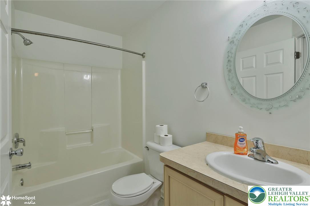 1944 Grigio Place Property Photo 49