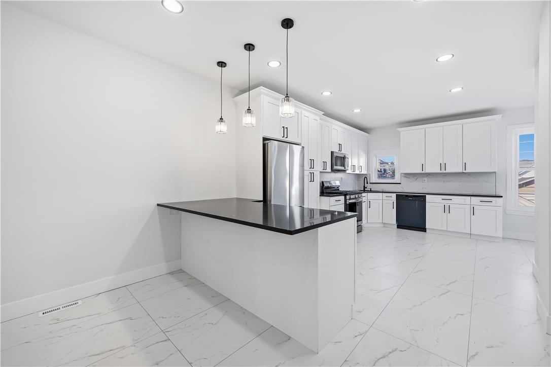1826 Washington Avenue Property Photo 14