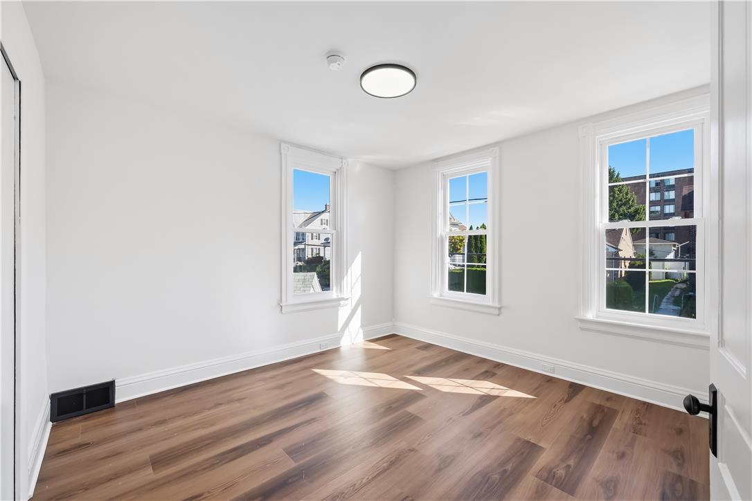 1826 Washington Avenue Property Photo 24