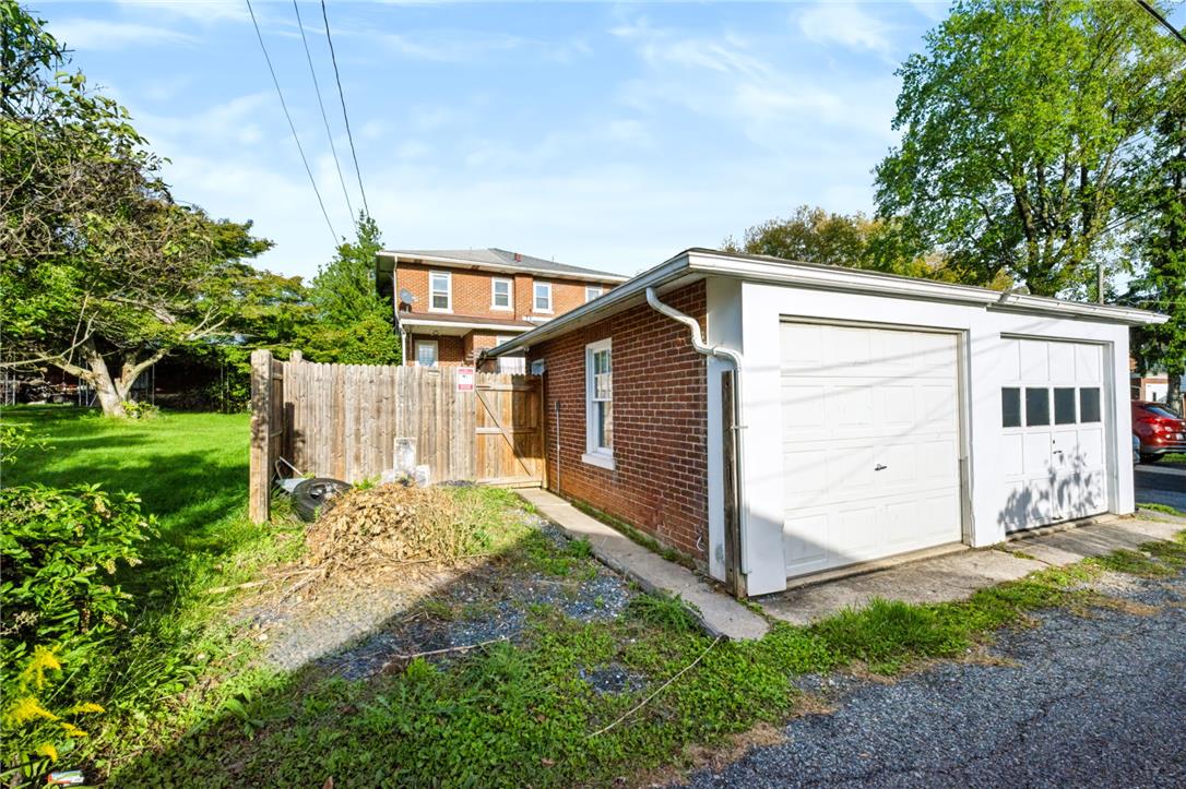 1034 North 18th Street Property Photo 23