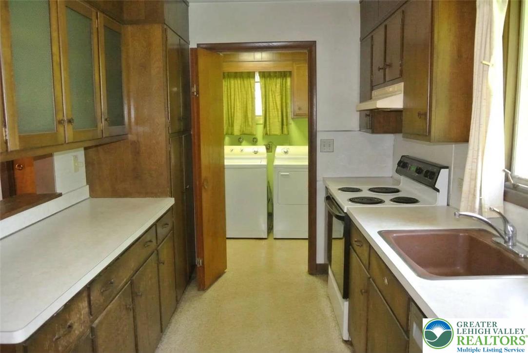 4515 East Texas Road Property Photo 3